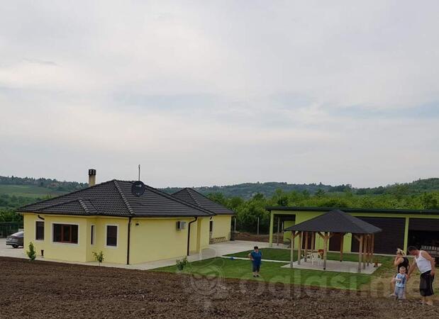 Vila 170m2 - Sopot - Popović