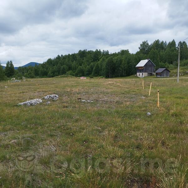 Građevinsko zemljište 595m2 - Žabljak - Tepačko Polje