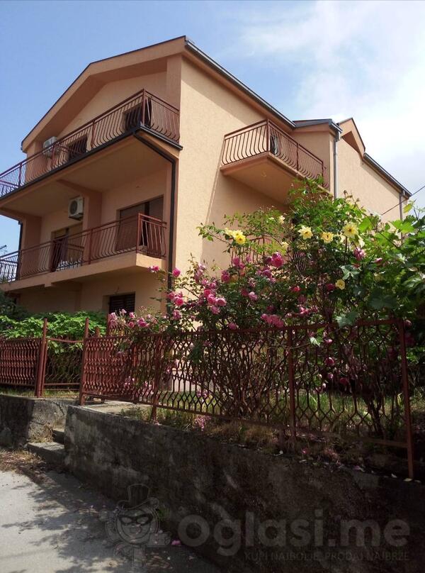 Porodična kuća 100m2 - Bar - Burtaiši