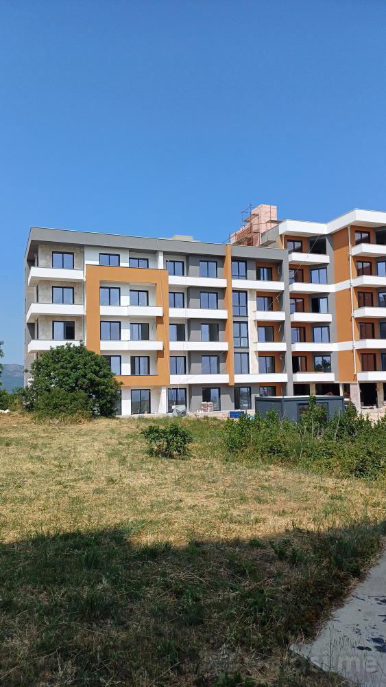 Jednosoban stan 47m2 - Ulcinj - Centar grada