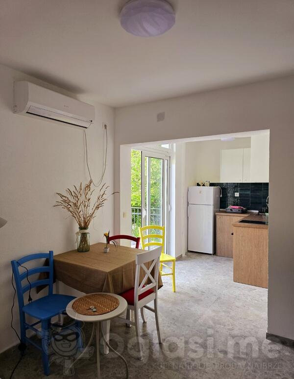 Jednosoban stan 45m2 - Bar - Sutomore