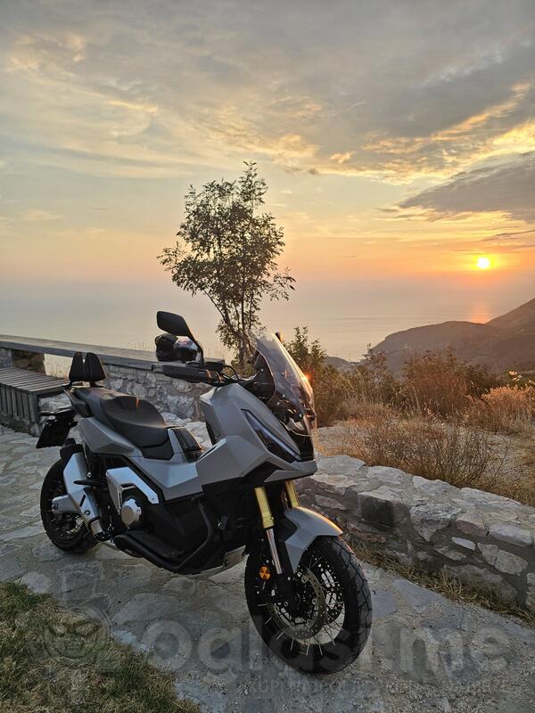 Honda - X-ADV