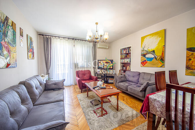 Dvosoban stan 74m2 - Podgorica - Lepa Kata
