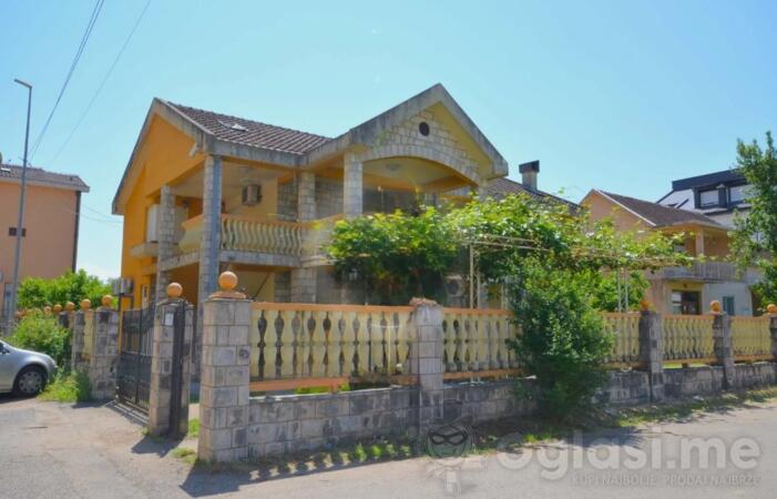 Porodična kuća 250m2 - Podgorica - City kvart