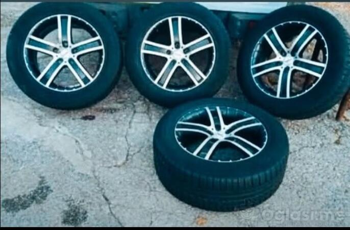 Fabričke felne i Continental  gume