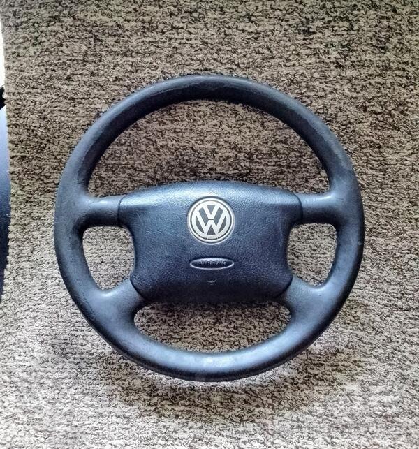 Volan za Passat god. 2005