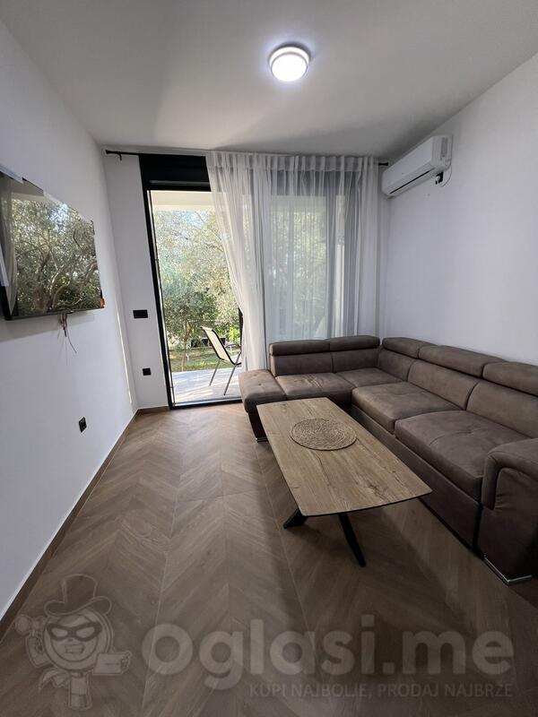 Jednosoban stan 50m2 - Bar - Šušanj