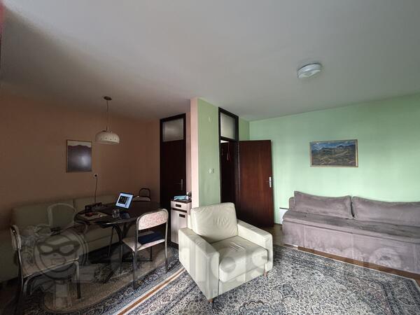 Jednosoban stan 60m2 - Bar - Centar grada