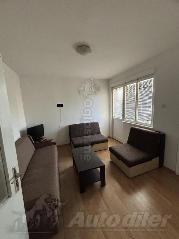 Garsonjera 24m2 - Nikšić - > Okolina grada kod šetališta