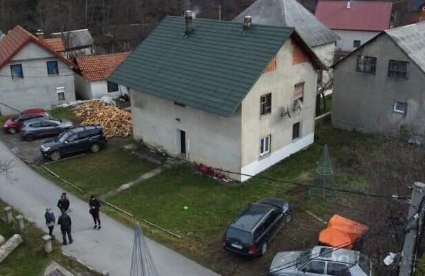 Porodična kuća 180m2 - Kolašin - > Okolina grada