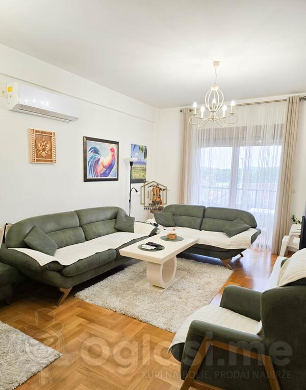 Dvosoban stan 71m2 - Danilovgrad - > Okolina grada