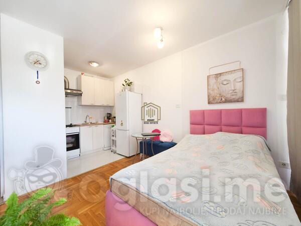 Jednosoban stan 33m2 - Podgorica - Iza Delte (1. Maj)