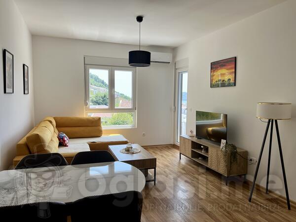 Dvosoban stan 44m2 - Budva - Lazi