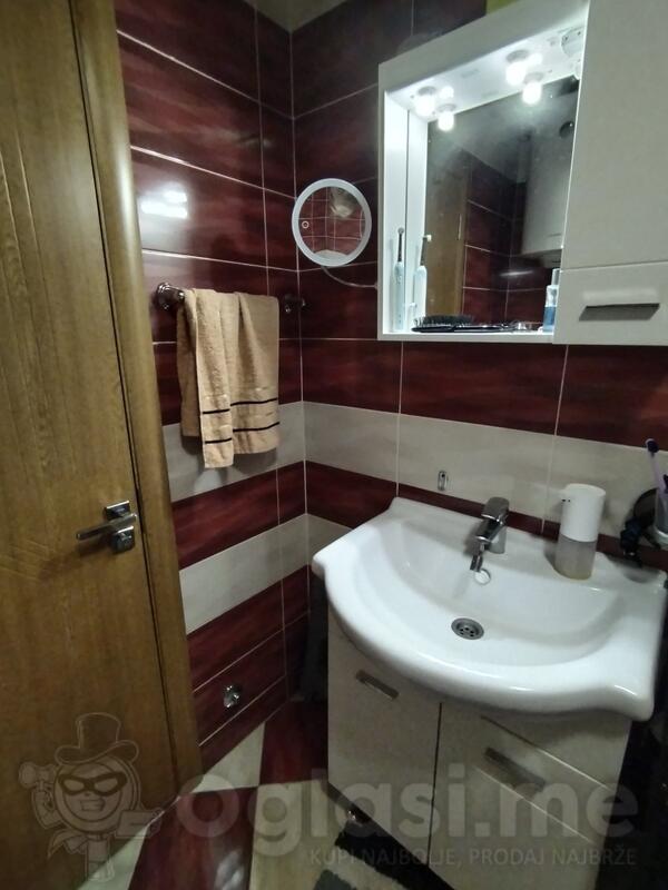 Jednosoban stan 60m2 - Bar - Šušanj Ilino bb
