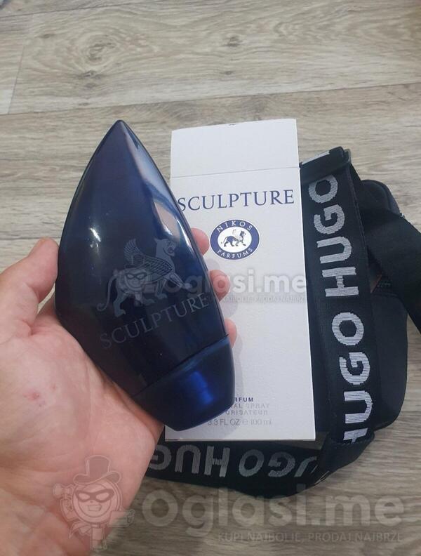  Muski Parfem Sculpture