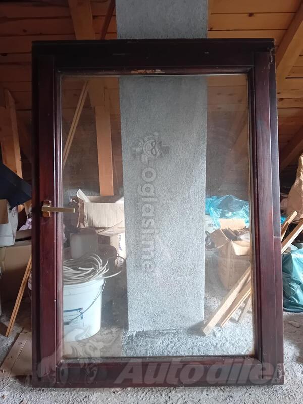 Prozorska krila vakumirana  "Gornji Ibar" očuvana