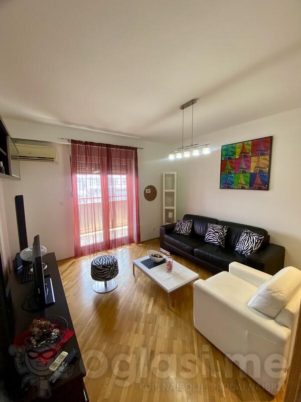 Jednosoban stan 50m2 - Podgorica - Preko Morače