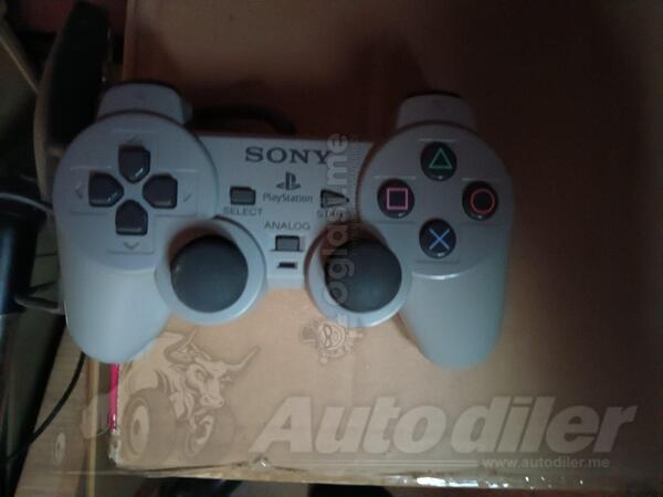 Džojstik za  - Sony