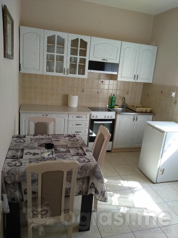 Jednosoban stan 35m2 - Kotor - Centar grada