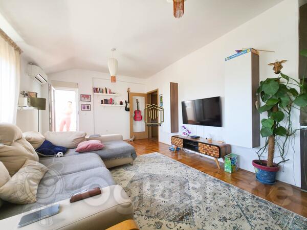 Dvosoban stan 61m2 - Podgorica - Tološi