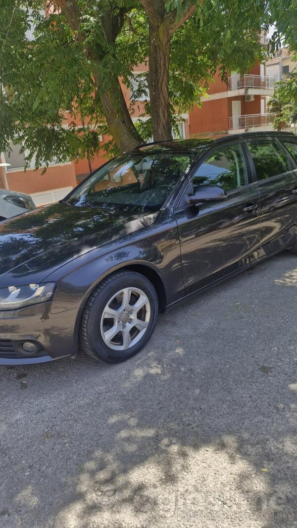 Audi - A4 - 2.0 TDI