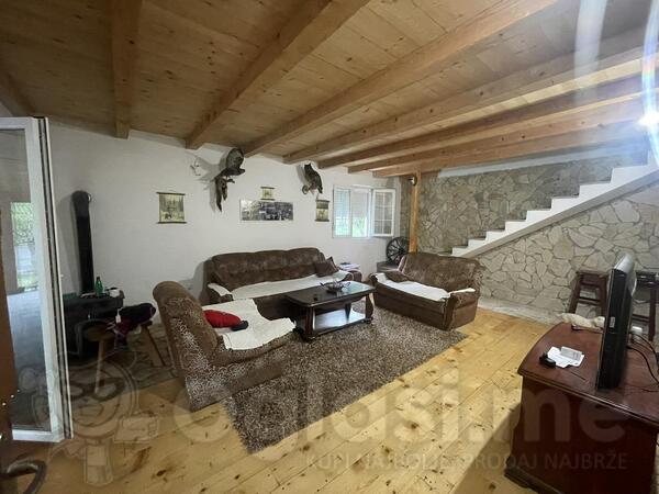 Porodična kuća 112m2 - Podgorica - Bioče