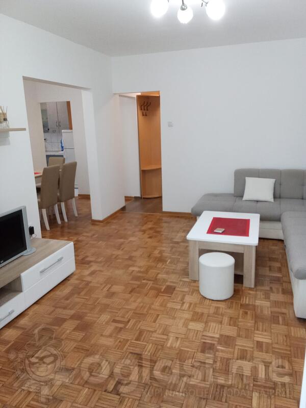 Četvoroiposoban stan 110m2 - Novi Beograd - Novi Beograd (uži dio) Studenski Grad