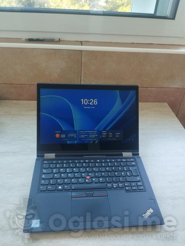 Lenovo Yoga x380 - 13.3" Intel i5 8GB GB