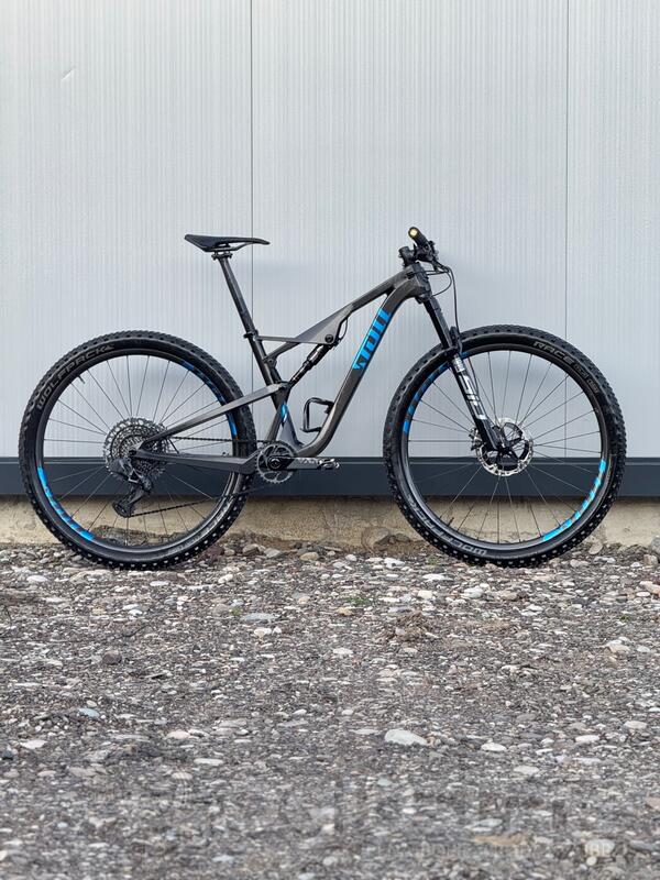 BIXS - Stoll M2 XC GOLD AXS
