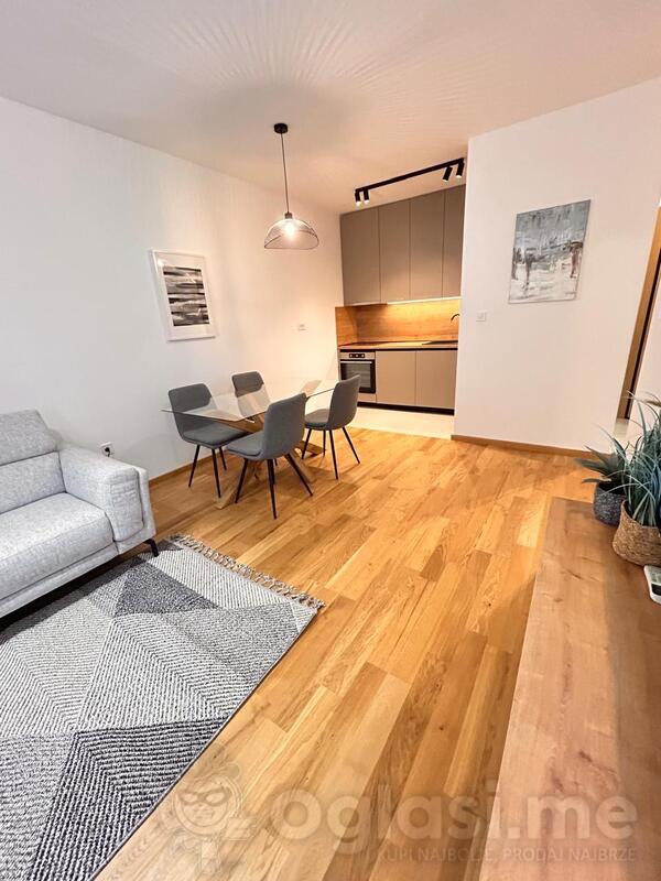 Jednosoban stan 45m2 - Podgorica - City kvart