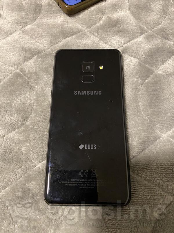 Samsung - Galaxy A8 (2018) A530 32GB Dual