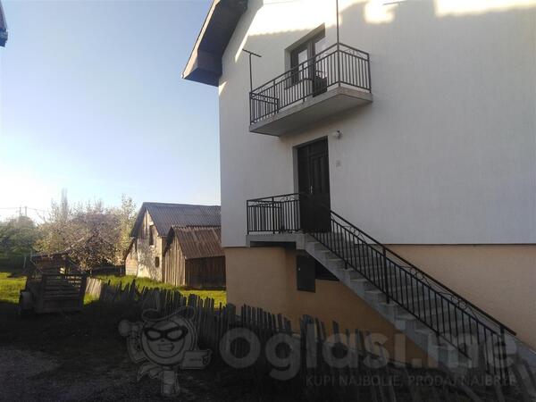 Porodična kuća 300m2 - Pljevlja - > Okolina grada