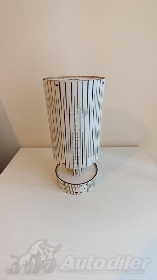 Rustična Stočna Lampa