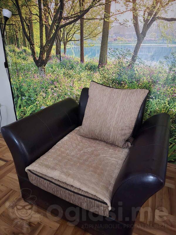 Trosjed dvosjed fotelja