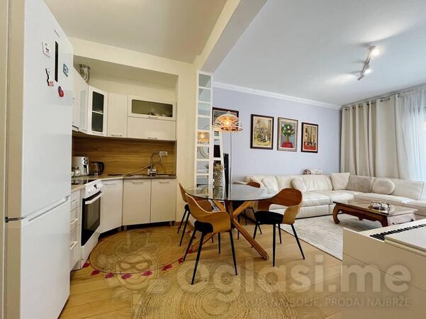 Dvosoban stan 64m2 - Tivat - Seljanovo