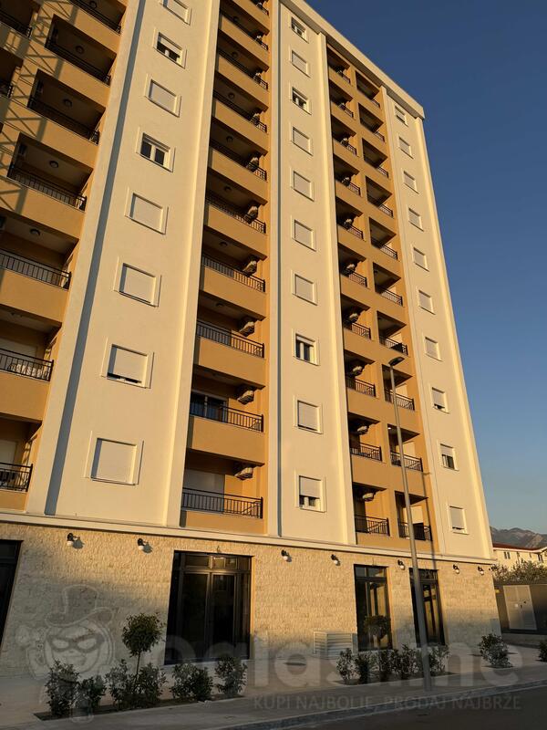 Jednosoban stan 46m2 - Bar - Šušanj