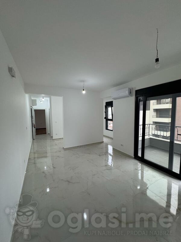 Jednosoban stan 51m2 - Bar - Čeluga