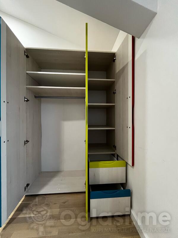 Prodajem dječiji ormar