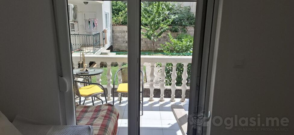 Jednosoban stan 45m2 - Budva - Babin Do kod Vile Lux