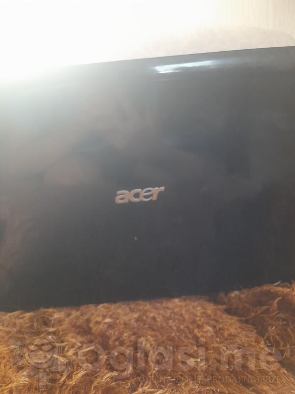 Acer Acer - 15.6" Intel Atom 4GB GB