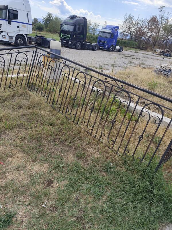 Polovnu kovanu ogradu 