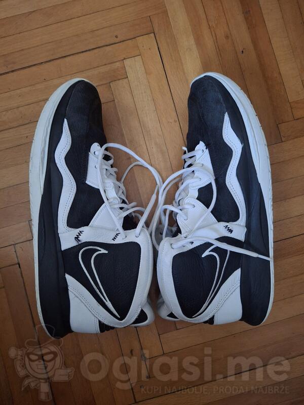 Košarkaške patike Kyrie Infinity potpuno NOVE