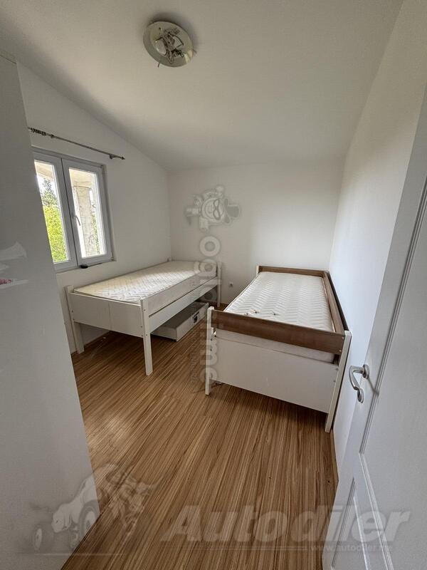 Porodična kuća 85m2 - Bar - Šušanj