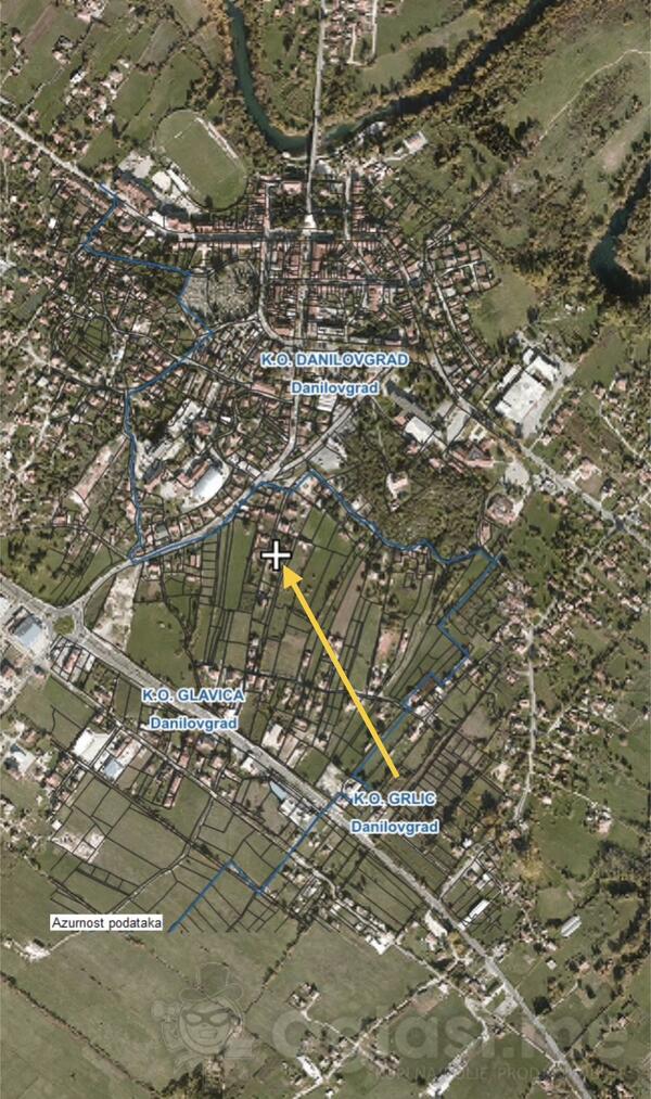 Građevinsko zemljište 597m2 - Danilovgrad - > Okolina grada