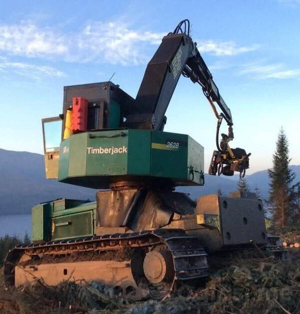 Za rad tokom cele godine u Karlovačkoj županiji, potreban nam je VOZAČ ŠUMSKE MEHANIZACIJE (timberjack).