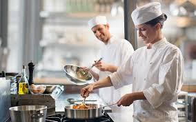 potreban kuvar/pom.kuvar u dječjoj igraonici