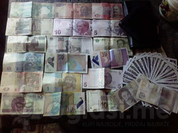 Papirni Novac Sa Svih Merdijana