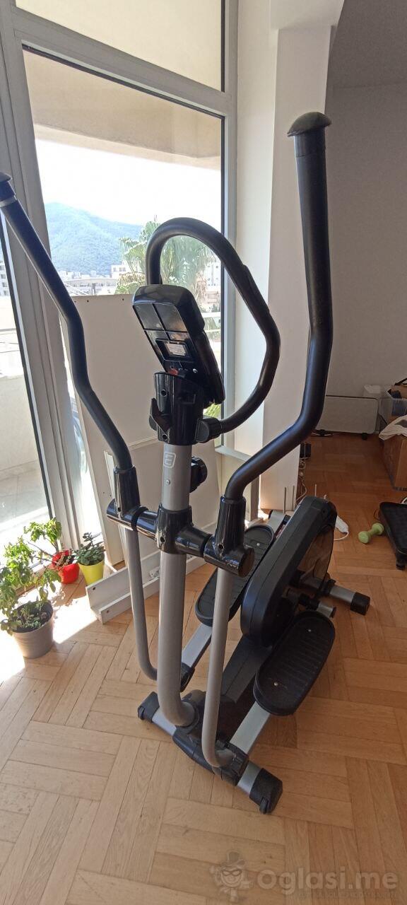 Eliptični trenažer Energetics XT520p