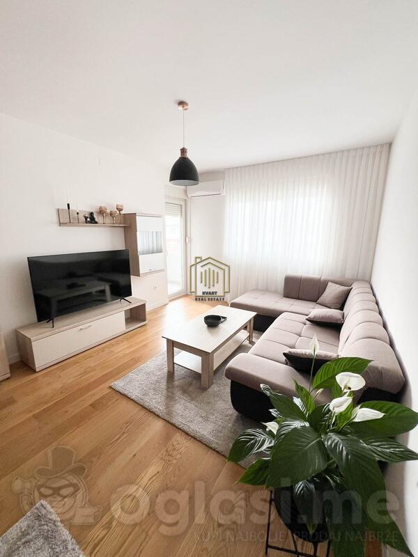 Jednosoban stan 49m2 - Podgorica - Central Point