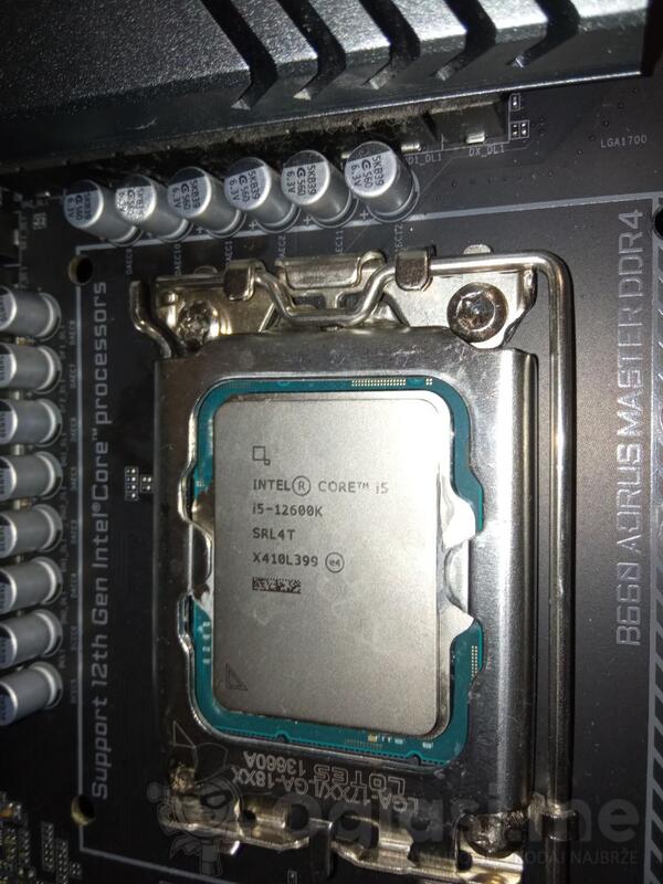 Intel - i5 12600K - 4.9GHz